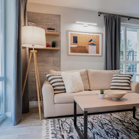 アパート 8th Hill *