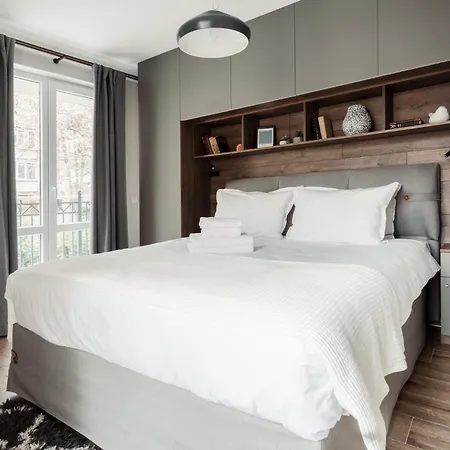 アパート 8th Hill *