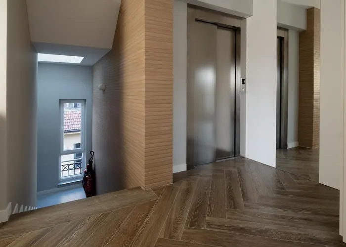 Apartment 8th Hill *