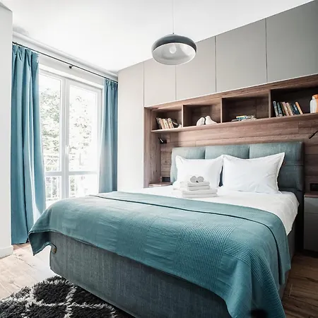 Апартаменты 8th Hill *