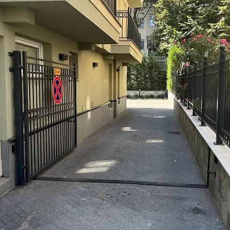 8th Hill Apartament